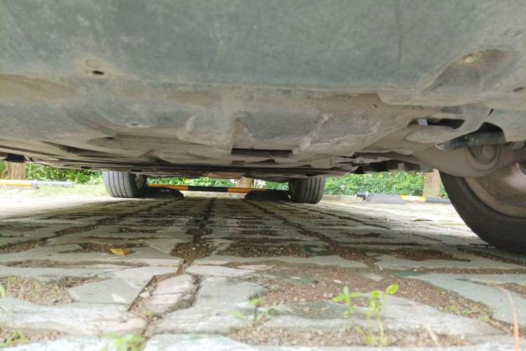 Used Mercedes-Benz M-Class  Chassis Front