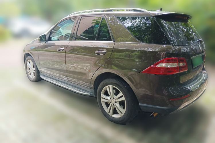 Used Mercedes-Benz M-Class  Rear Left 45 Deg