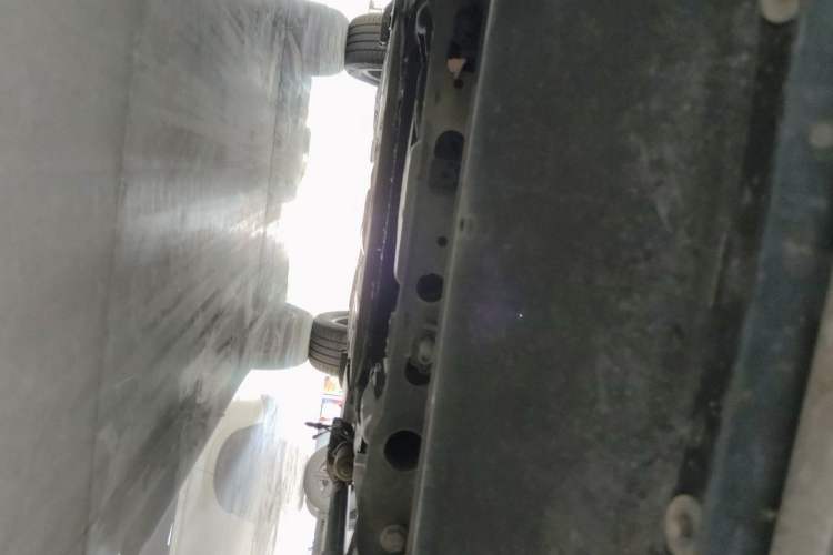 Used Mercedes-Benz M-Class  Chassis Front