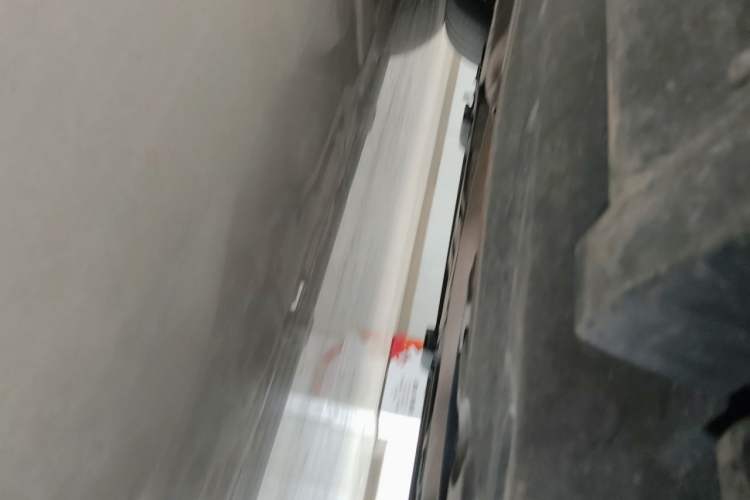 Used Mercedes-Benz M-Class  Chassis Rear Left