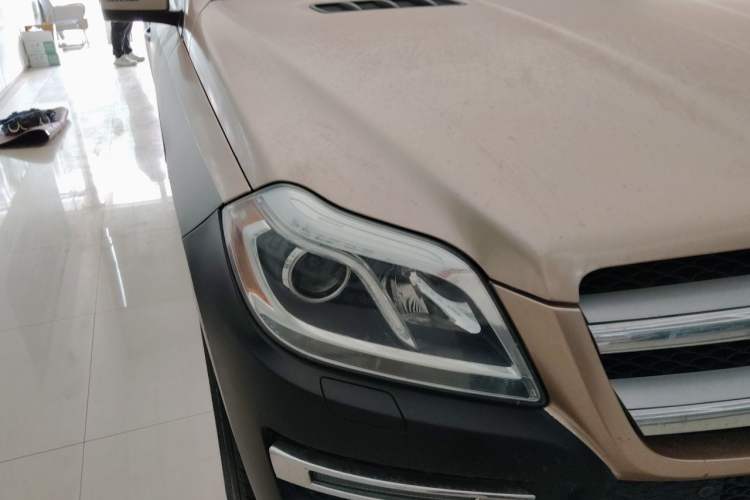 Used Mercedes-Benz M-Class  Right Front Headlight