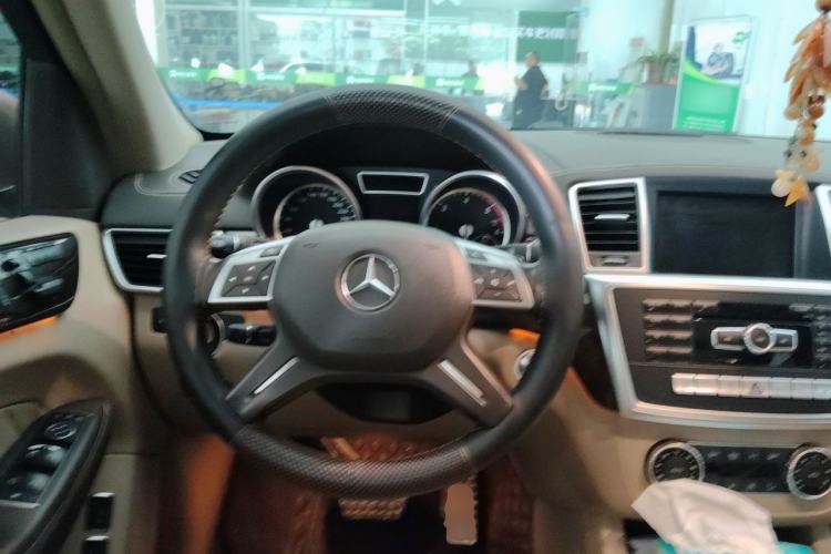 Used Mercedes-Benz M-Class  Steering Wheel
