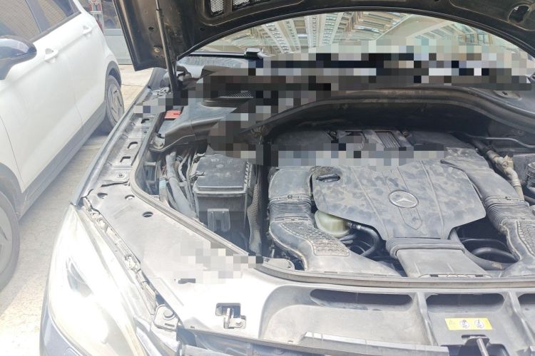 Used Mercedes-Benz M-Class 2014 ML 400 4MATIC Dynamic Model Engine Bay Right