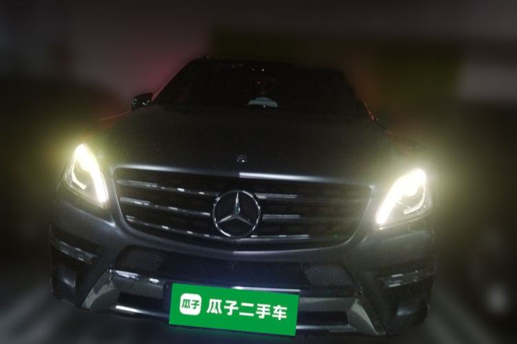 Used Mercedes-Benz M-Class 2014 ML 400 4MATIC Luxury Model Front