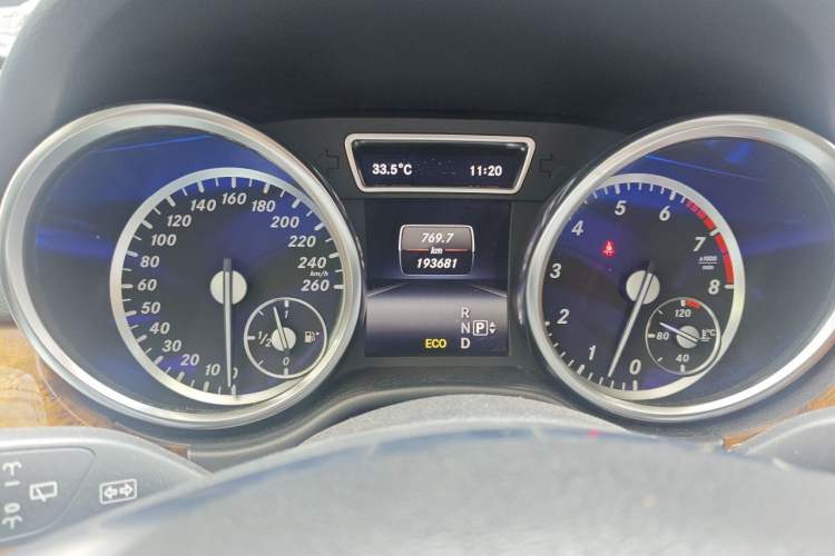 Used Mercedes-Benz M-Class 2014 ML 400 4MATIC Dynamic Model Instrument Cluster