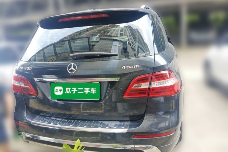 Used Mercedes-Benz M-Class 2014 ML 400 4MATIC Dynamic Model Rear