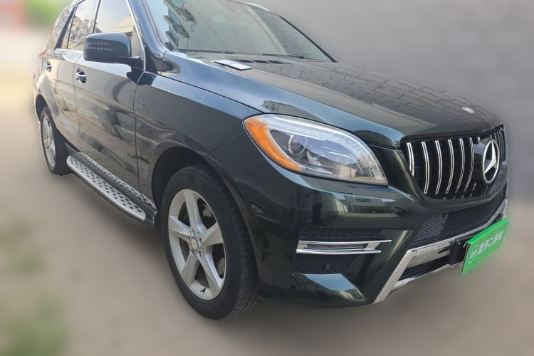 Used Mercedes-Benz M-Class 2014 ML 320 4MATIC Front Right 45 Deg