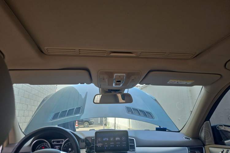 Used Mercedes-Benz M-Class 2014 ML 320 4MATIC Headliner