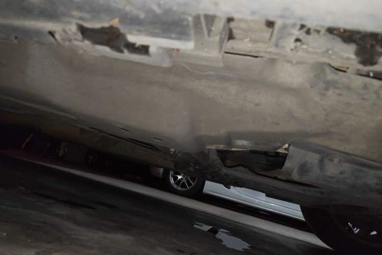 Used Mercedes-Benz M-Class 2014 ML 320 4MATIC Chassis Front Right