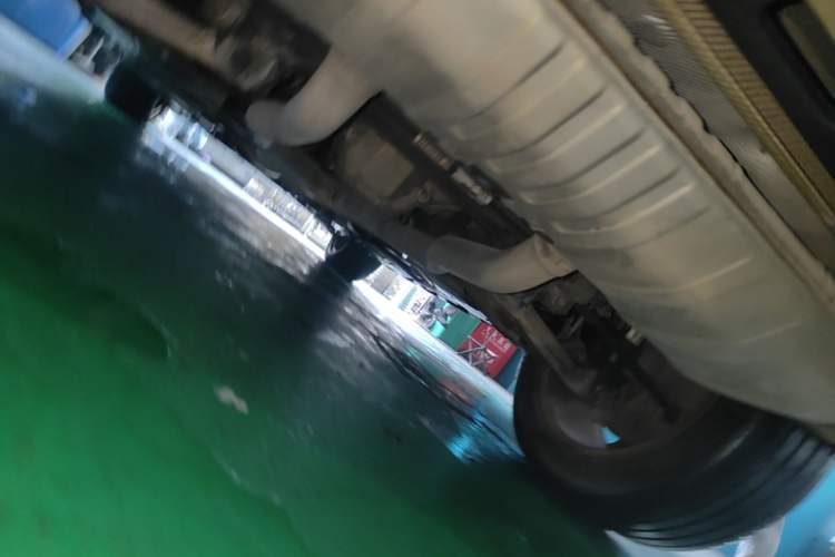 Used Mercedes-Benz M-Class 2014 ML 320 4MATIC Chassis Rear