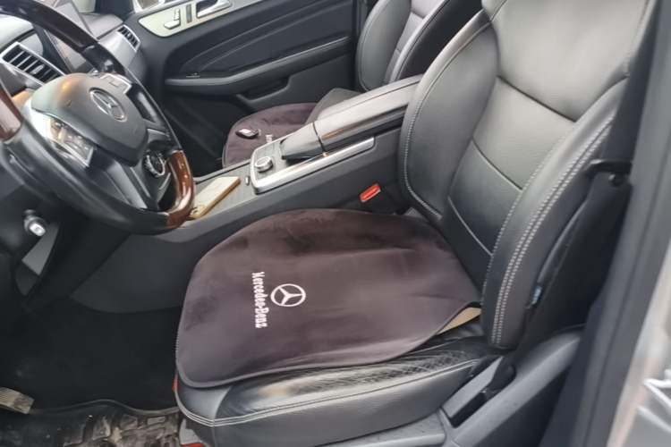 Used Mercedes-Benz M-Class 2014 ML 320 4MATIC Left Front Seat