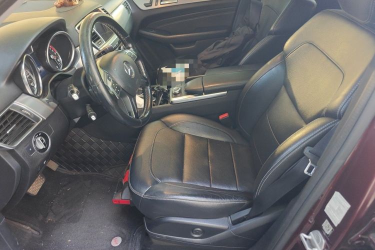 Used Mercedes-Benz M-Class 2014 ML 320 4MATIC Left Front Seat