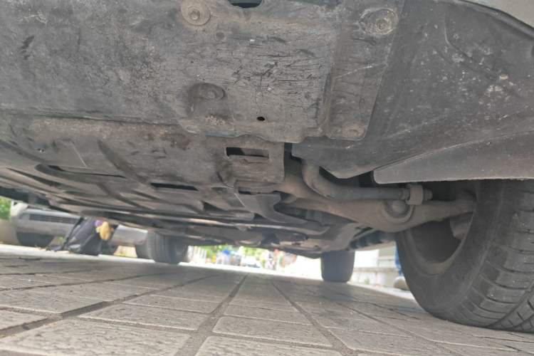 Used Mercedes-Benz M-Class 2014 ML 320 4MATIC Chassis Rear