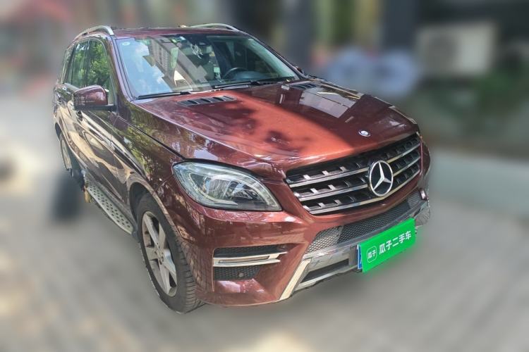 Used Mercedes-Benz M-Class 2014 ML 320 4MATIC Front Right 45 Deg