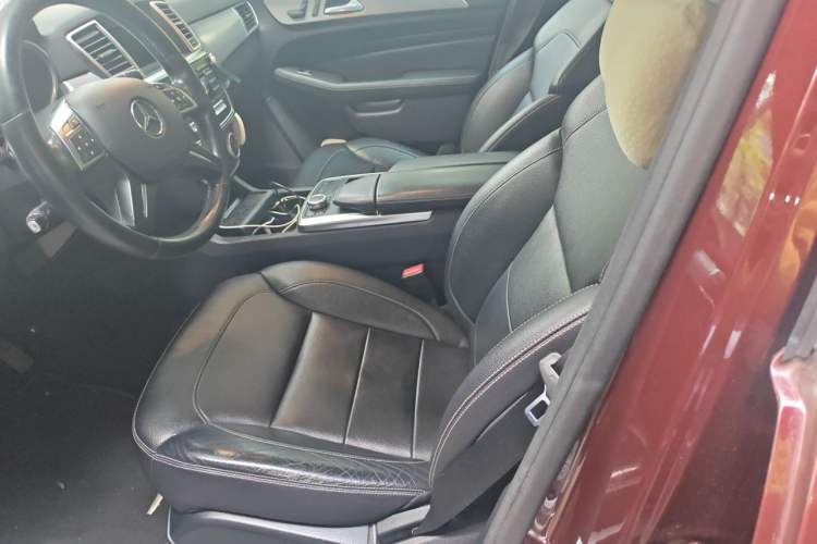 Used Mercedes-Benz M-Class 2014 ML 320 4MATIC Left Front Seat