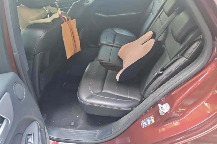 Used Mercedes-Benz M-Class 2014 ML 320 4MATIC Left Rear Seat