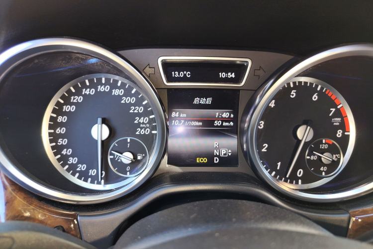 Used Mercedes-Benz M-Class 2014 ML 400 4MATIC Luxury Model Instrument Cluster
