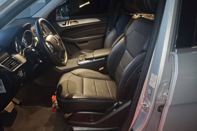Used Mercedes-Benz M-Class 2014 ML 320 4MATIC Left Front Seat