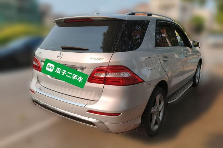 Used Mercedes-Benz M-Class 2014 ML 320 4MATIC Rear Right 45 Deg