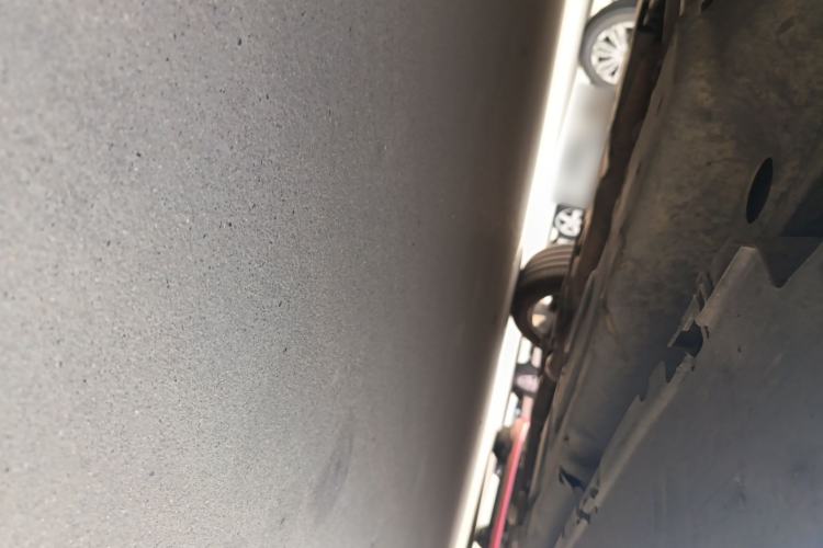 Used Mercedes-Benz M-Class 2014 ML 320 4MATIC Chassis Front Left