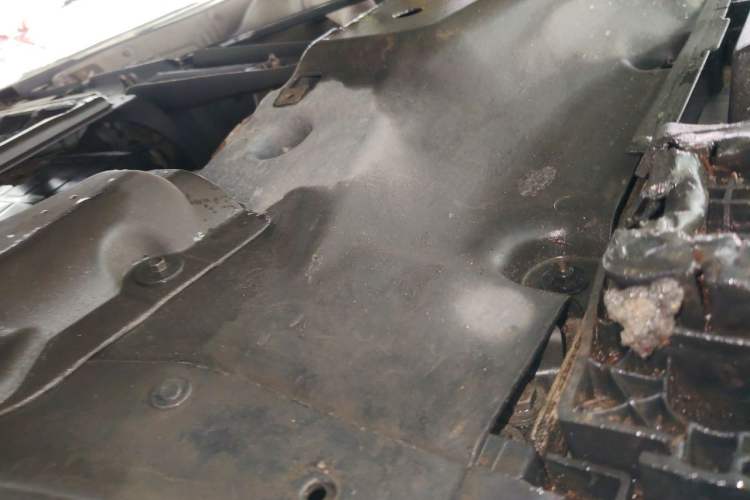 Used Mercedes-Benz M-Class 2014 ML 320 4MATIC Chassis Front Right