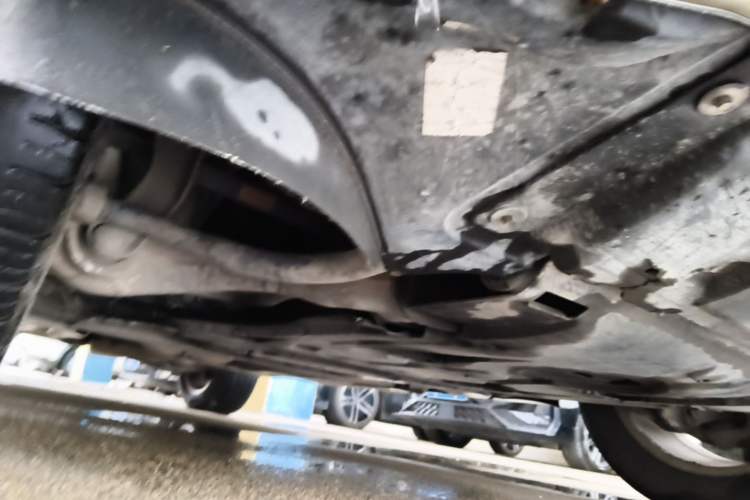 Used Mercedes-Benz M-Class 2014 ML 350 CDI 4MATIC Chassis Front Right