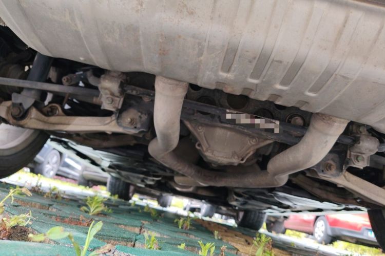 Used Mercedes-Benz M-Class 2014 ML 320 4MATIC Chassis Rear