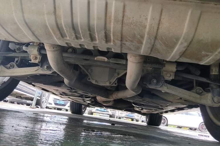 Used Mercedes-Benz M-Class 2014 ML 320 4MATIC Chassis Rear