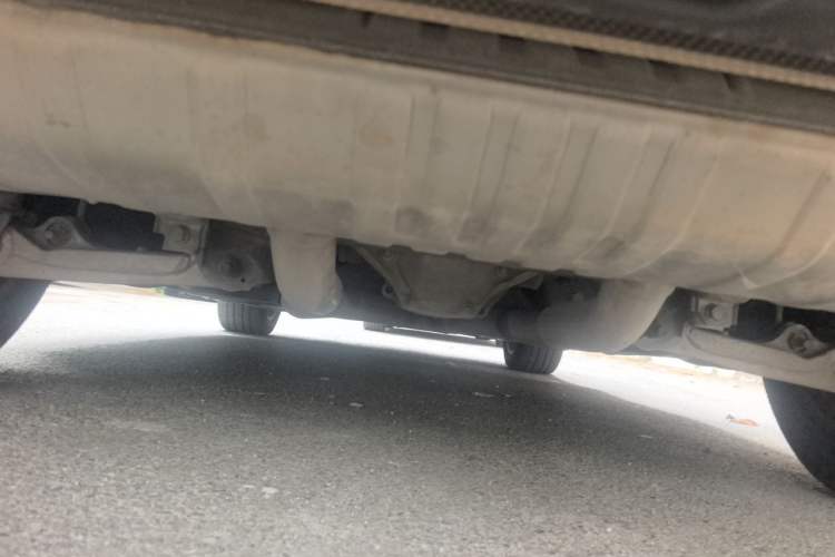 Used Mercedes-Benz M-Class 2014 ML 400 4MATIC Dynamic Model Chassis Rear