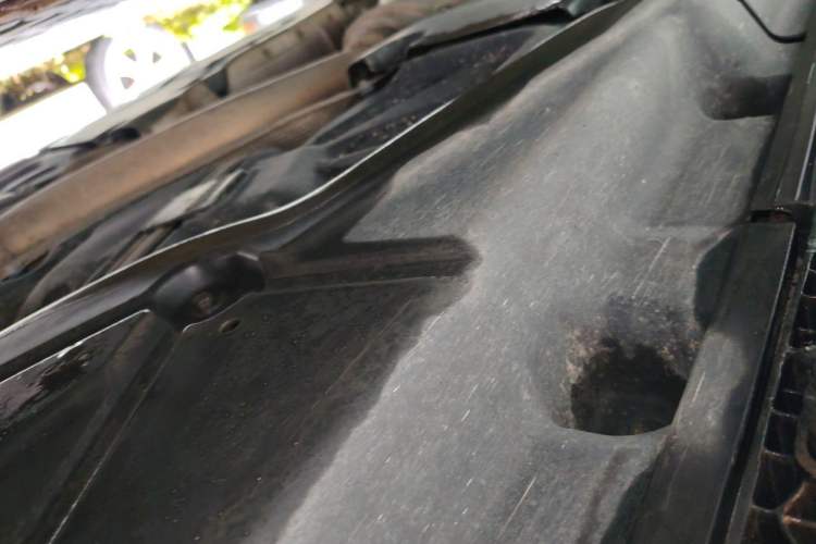 Used Mercedes-Benz M-Class 2014 ML 320 4MATIC Chassis Rear Left