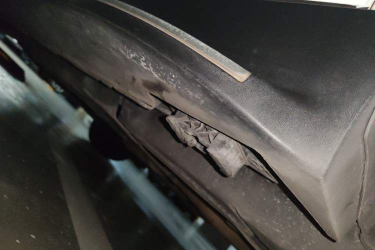Used Mercedes-Benz M-Class 2014 ML 400 4MATIC Luxury Model Chassis Rear Left