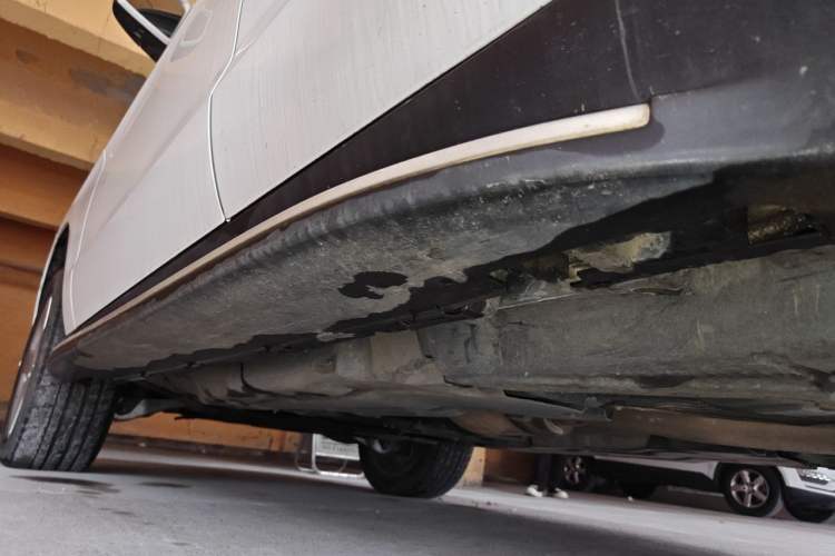 Used Mercedes-Benz M-Class 2014 ML 400 4MATIC Dynamic Model Chassis Rear Left