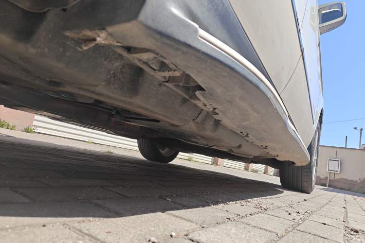 Used Mercedes-Benz M-Class 2014 ML 320 4MATIC Chassis Rear Right