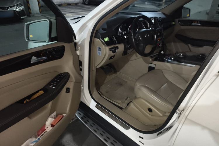 Used Mercedes-Benz M-Class  Driver Seat