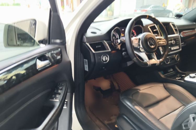 Used Mercedes-Benz M-Class 2014 ML 350 CDI 4MATIC Driver Seat