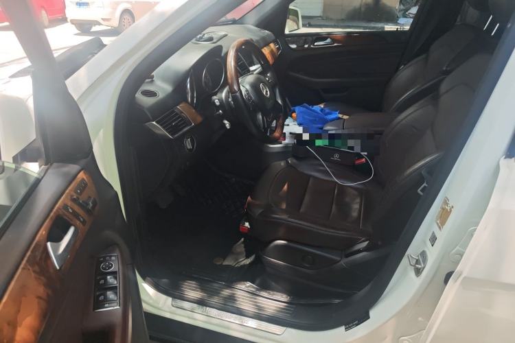 Used Mercedes-Benz M-Class 2014 ML 400 4MATIC Luxury Model Driver Seat