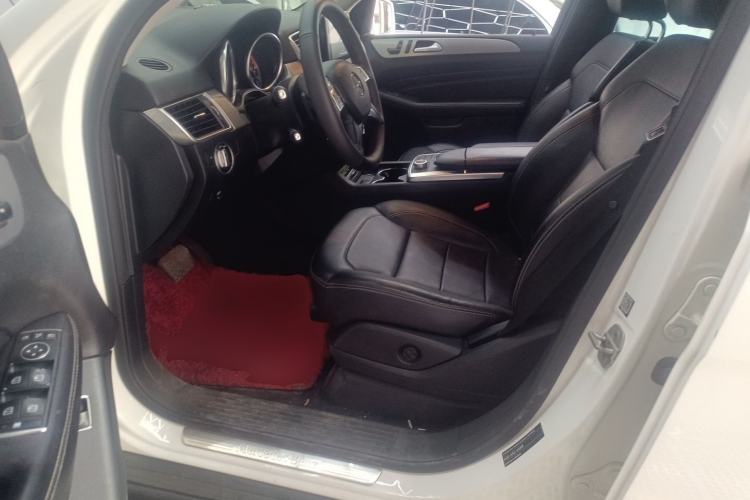 Used Mercedes-Benz M-Class 2014 ML 320 4MATIC Driver Seat