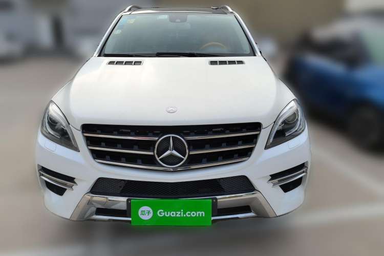 Used Mercedes-Benz M-Class 2014 ML 400 4MATIC Dynamic Model Exterior 1