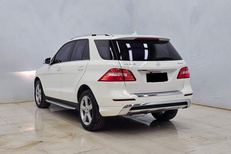 Used Mercedes-Benz M-Class 2014 ML 320 4MATIC Exterior 2
