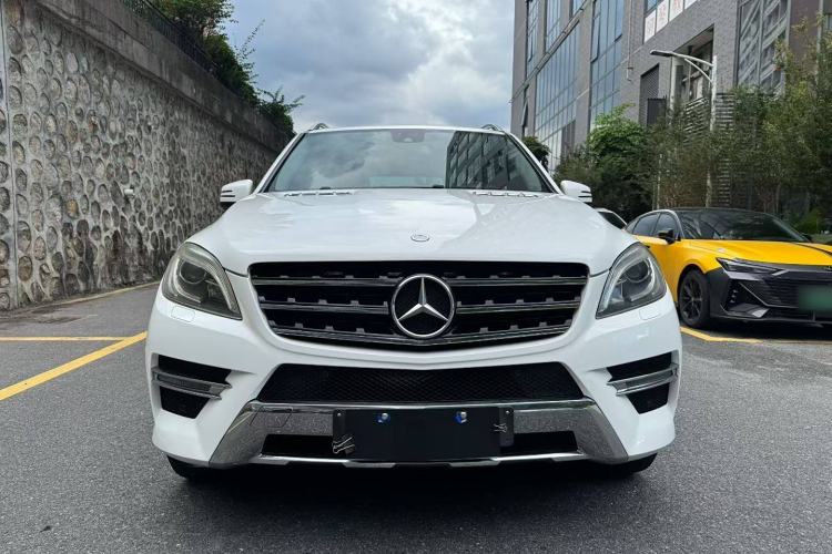 Used Mercedes-Benz M-Class 2014 ML 320 4MATIC Exterior 2