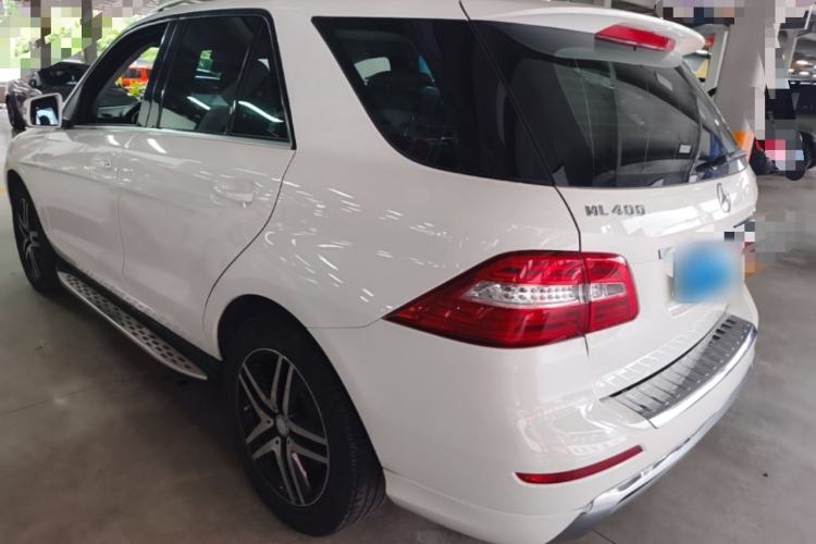 Used Mercedes-Benz M-Class 2014 ML 400 4MATIC Dynamic Model Exterior 2