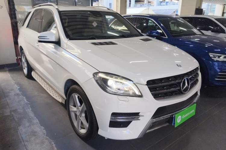 Used Mercedes-Benz M-Class 2014 ML 320 4MATIC Exterior 2