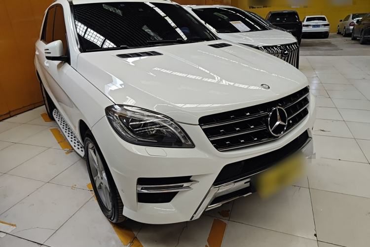Used Mercedes-Benz M-Class 2014 ML 320 4MATIC Exterior 3