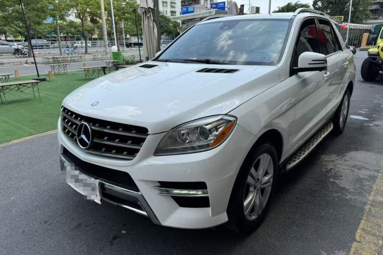 Used Mercedes-Benz M-Class 2014 ML 350 CDI 4MATIC Exterior 3