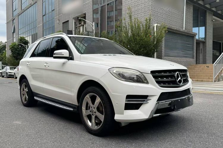 Used Mercedes-Benz M-Class 2014 ML 320 4MATIC Exterior 3