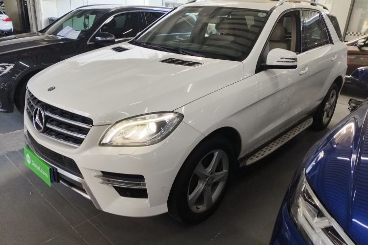 Used Mercedes-Benz M-Class 2014 ML 320 4MATIC Exterior 3