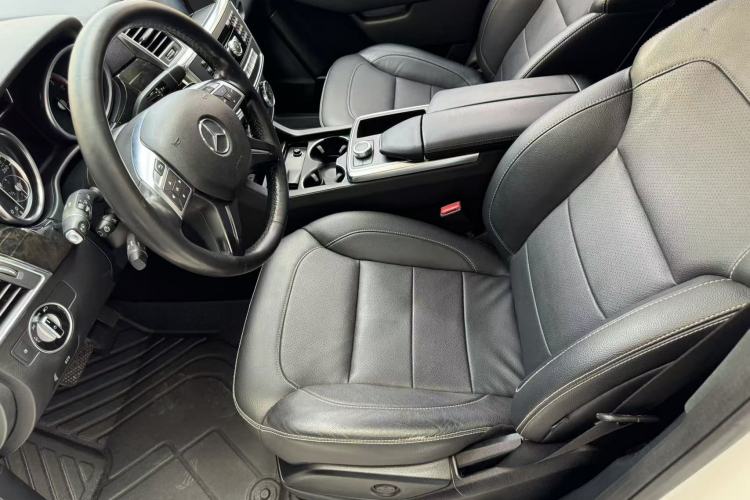 Used Mercedes-Benz M-Class 2014 ML 350 CDI 4MATIC Exterior 5