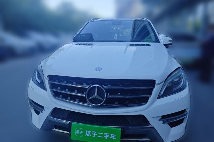 Used Mercedes-Benz M-Class 2014 ML 400 4MATIC Dynamic Model Front