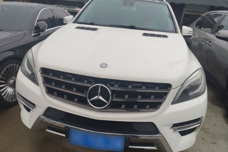 Used Mercedes-Benz M-Class 2014 ML 400 4MATIC Dynamic Model Front