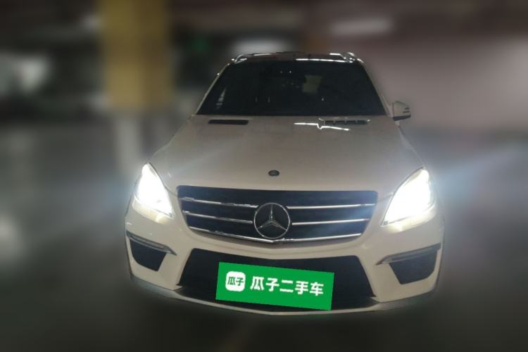 Used Mercedes-Benz M-Class 2014 ML 400 4MATIC Luxury Model Front